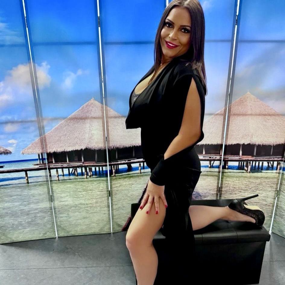 Nina B-02-02